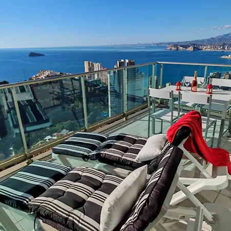 Slyline Planta 34 Increilbles Vistas Al Mar * Бенидорм
