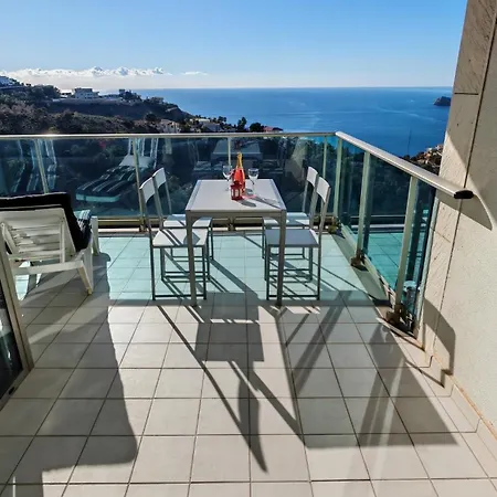Slyline Planta 34 Increilbles Vistas Al Mar Apartamento Benidorm