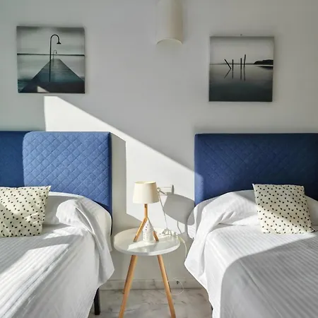Slyline Planta 34 Increilbles Vistas Al Mar Apartment *