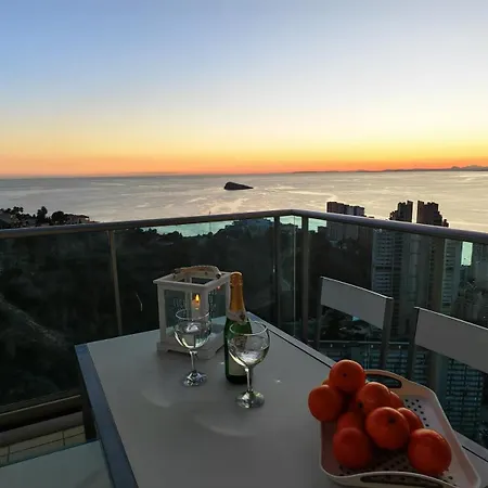 Slyline Planta 34 Increilbles Vistas Al Mar * Benidorm